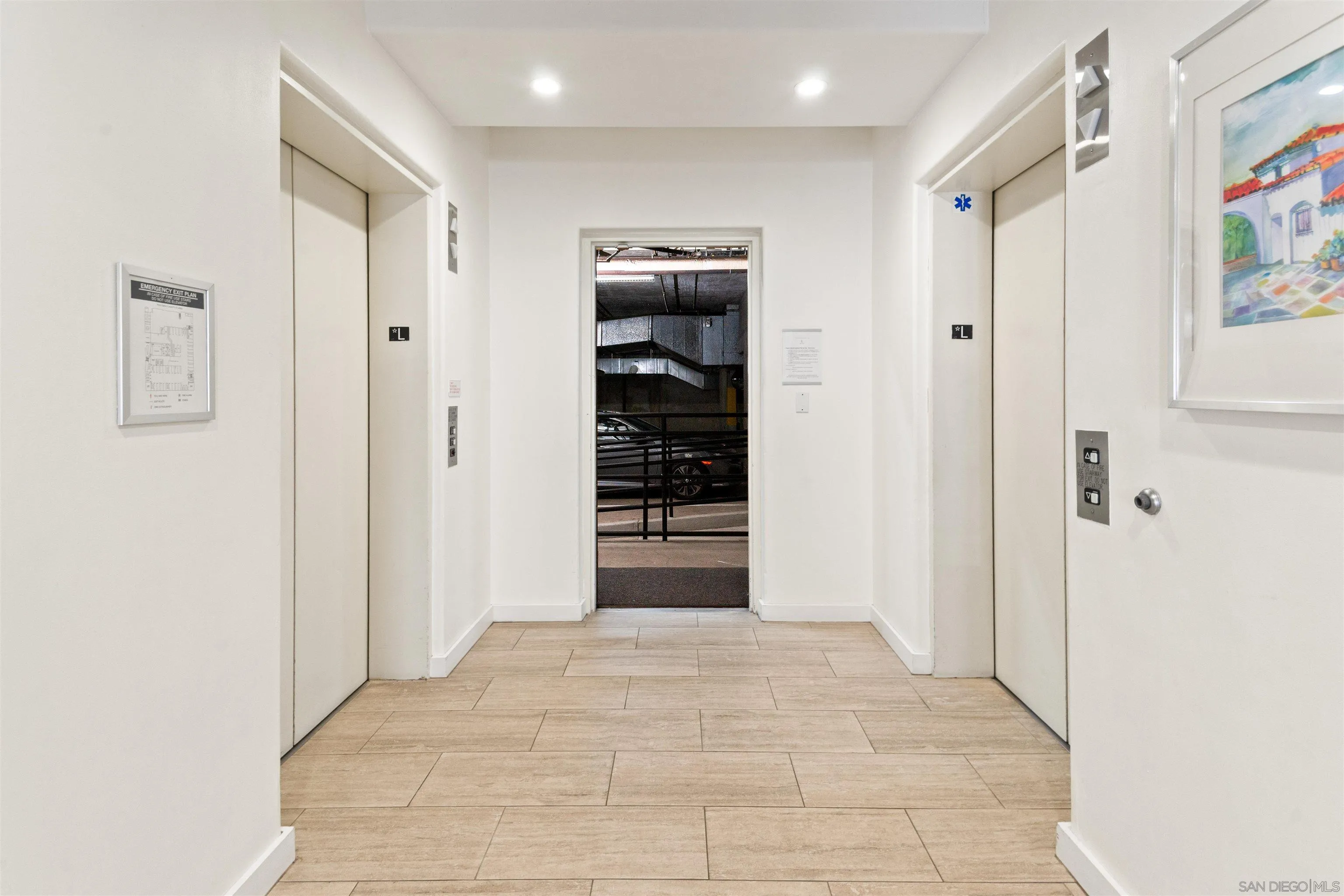 https://cdn.realtyfeed.com/cdn/127/260010751/e841f6cfd3b7d796f26352b6b40ab12e.webp