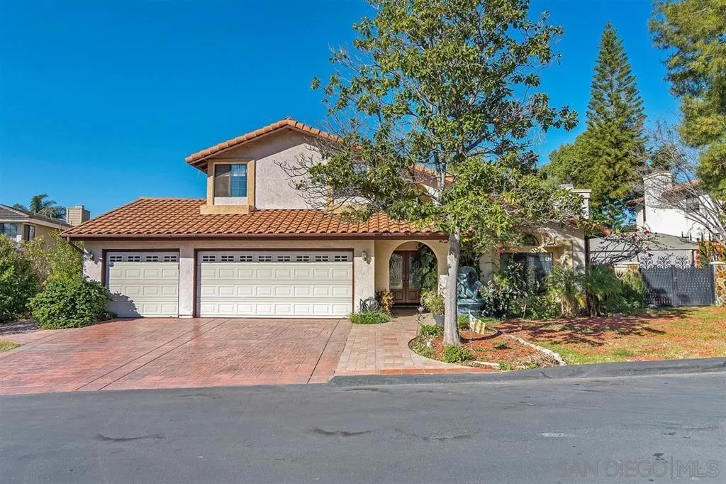 https://cdn.realtyfeed.com/cdn/127/260010757/97f6110e7efceb8c36c657f4c49e140b.webp