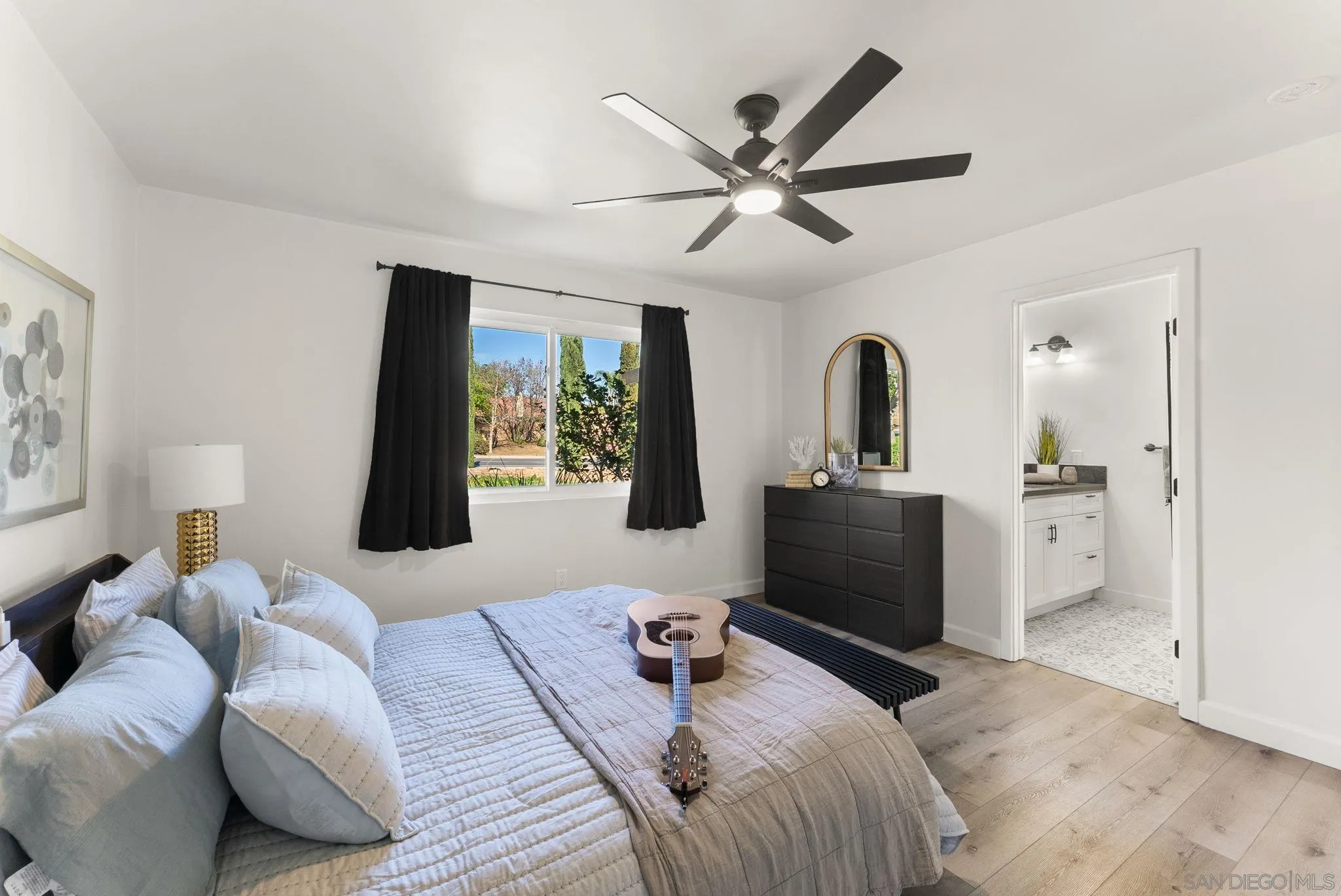 https://cdn.realtyfeed.com/cdn/127/260010761/84ae3c23ce48f0ebda1cbe087a16eb5c.webp