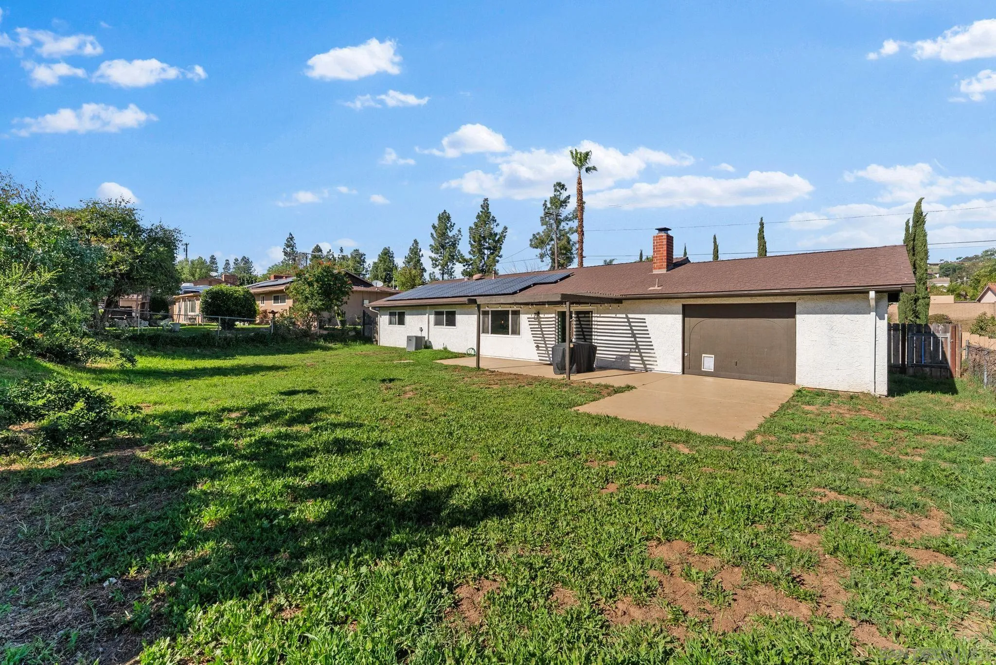 https://cdn.realtyfeed.com/cdn/127/260010761/db7bc7906f2b763c114c2003c13be5b5.webp