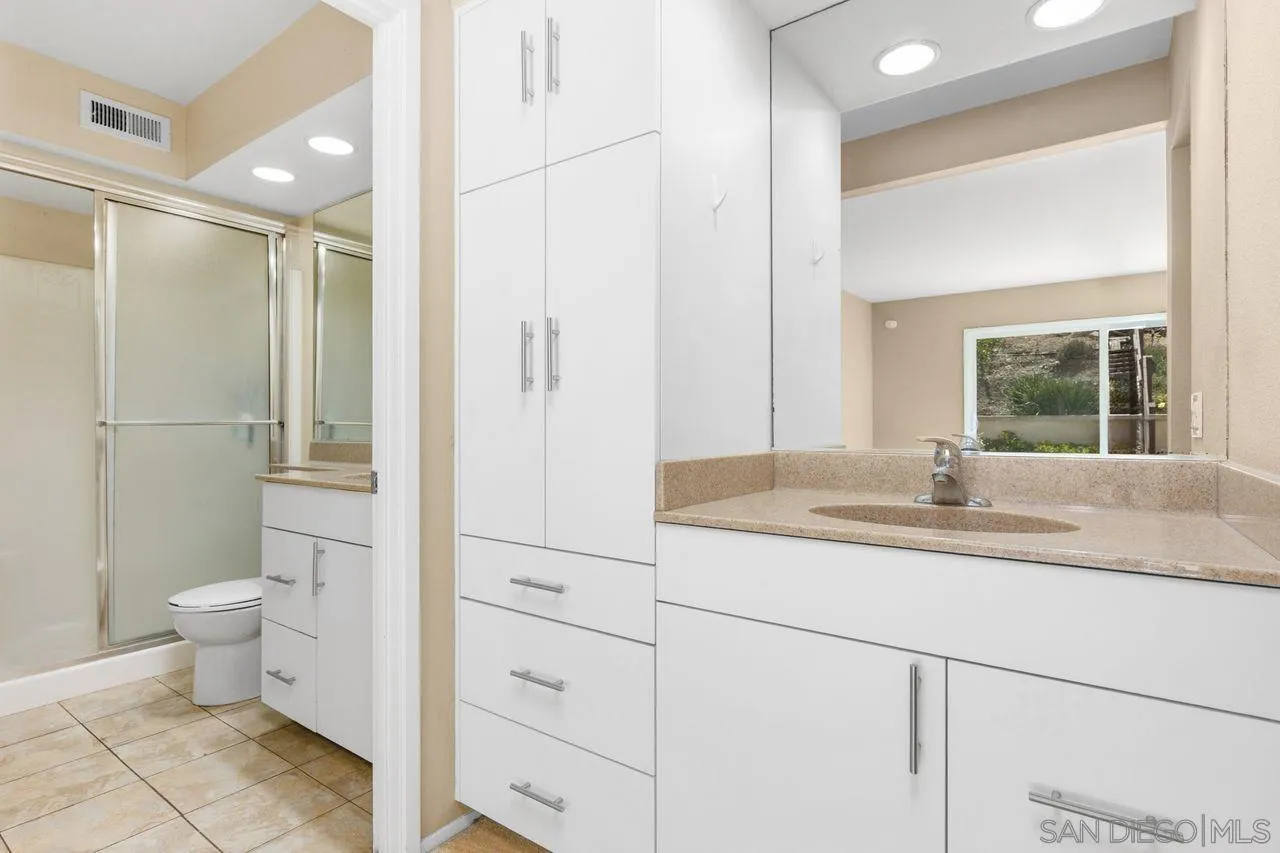https://cdn.realtyfeed.com/cdn/127/260010763/3a87d6e80f9bdecbbcf4b90c33d7afee.webp