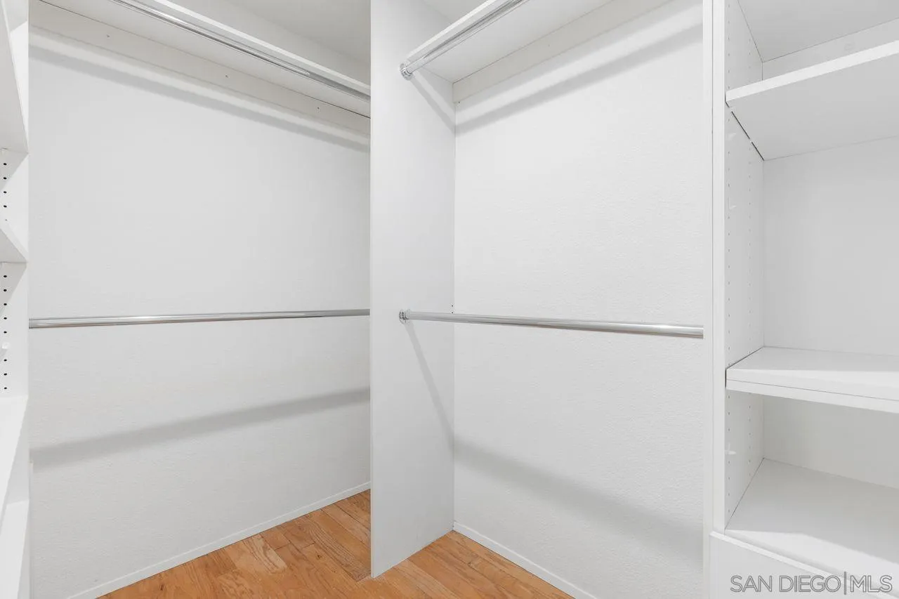 https://cdn.realtyfeed.com/cdn/127/260010763/555f17dedbd80f3b60bc7c3a47fc3a1f.webp