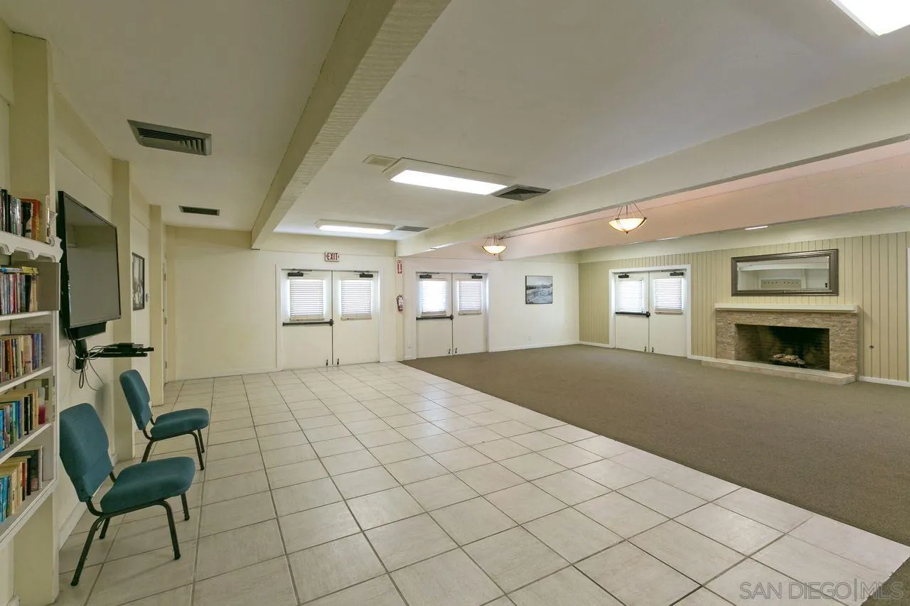 https://cdn.realtyfeed.com/cdn/127/260010763/7be999f3b40b62180c7fdefcf8a35405.webp