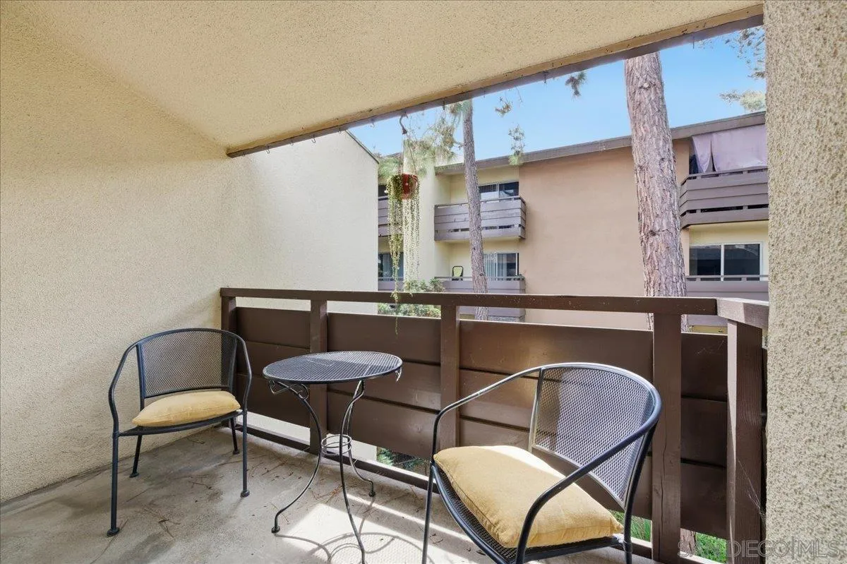 Photo #14: 260010772 Listing: Photo #14
