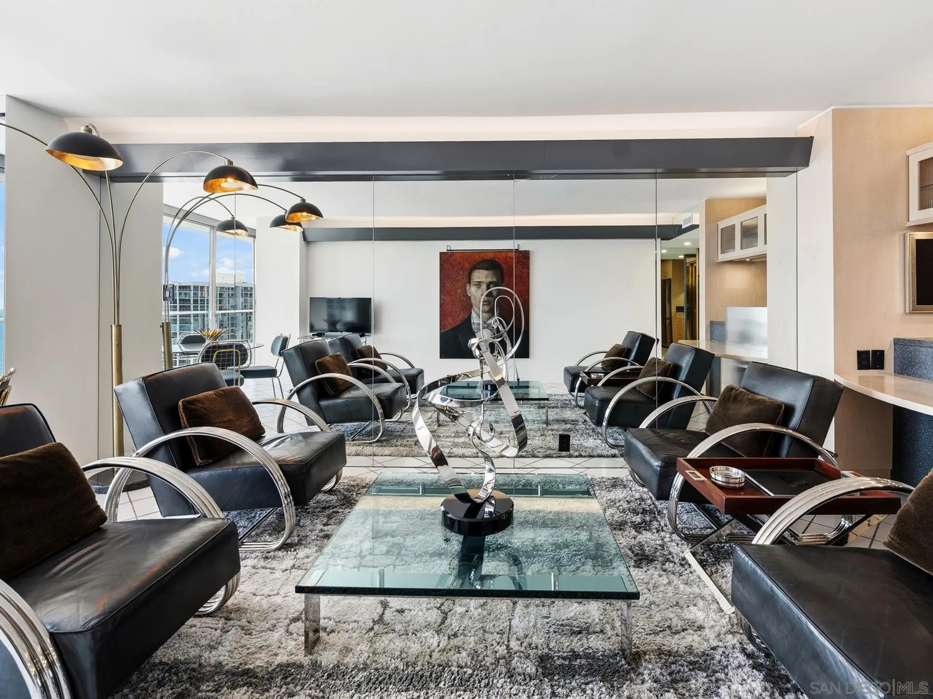 https://cdn.realtyfeed.com/cdn/127/260010775/d86961b19f678387097a0fec76111045.webp