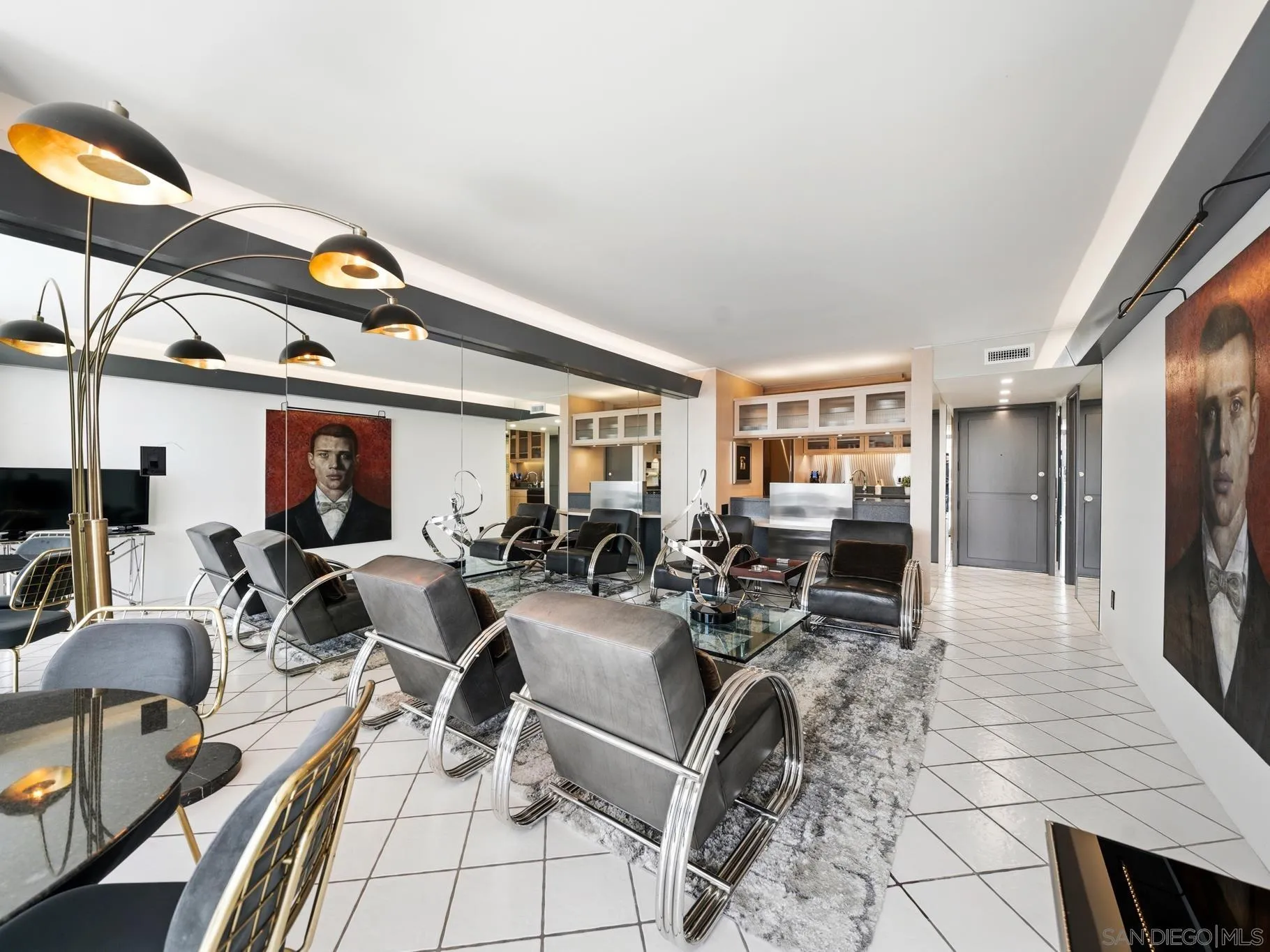 https://cdn.realtyfeed.com/cdn/127/260010775/efdd64747199c24dd033562f4f04694b.webp