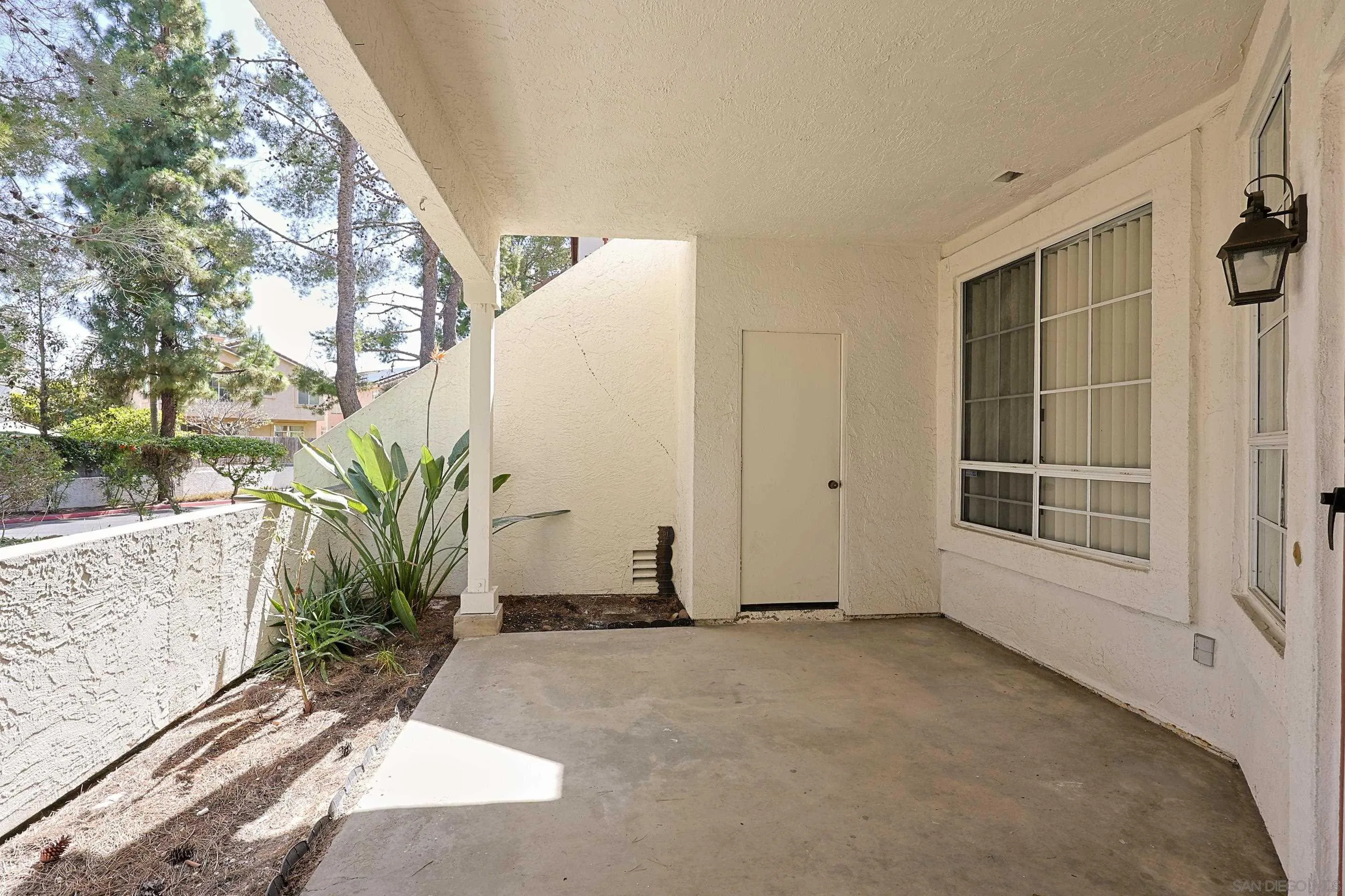 https://cdn.realtyfeed.com/cdn/127/260010777/31d57d300288aff585cb9ffbab4eaec8.webp
