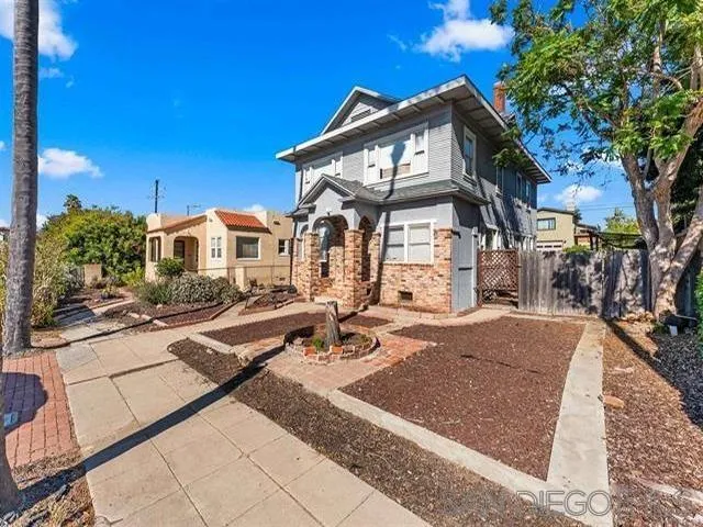 https://cdn.realtyfeed.com/cdn/127/260010778/5bd09760fb6851bdf7a95b66bc9e2e21.webp