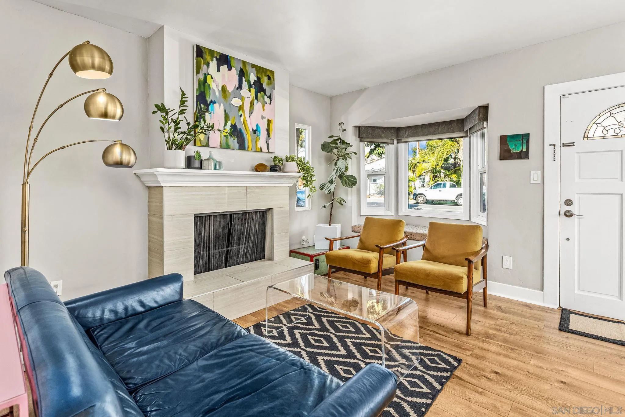 https://cdn.realtyfeed.com/cdn/127/260010779/27f7a0ad2b4e1121ef5c0dc253d14baa.webp