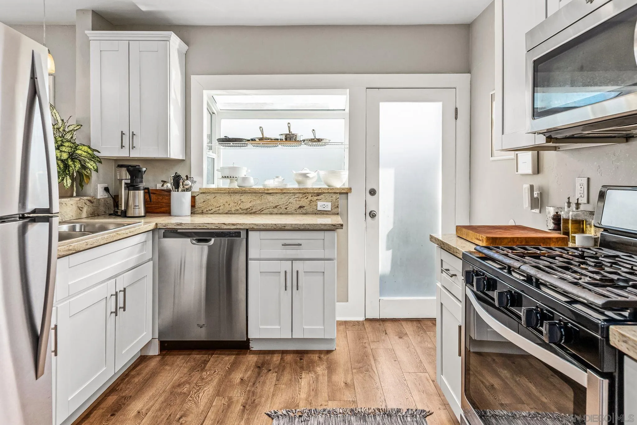 https://cdn.realtyfeed.com/cdn/127/260010779/cdce1678b451fb6dc2ef27fc16afafa9.webp
