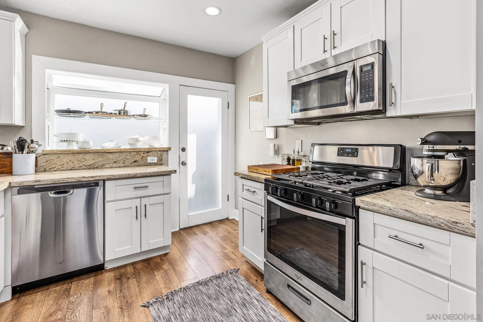 https://cdn.realtyfeed.com/cdn/127/260010779/e5cb4ada87199518844c78219dd0785a.webp
