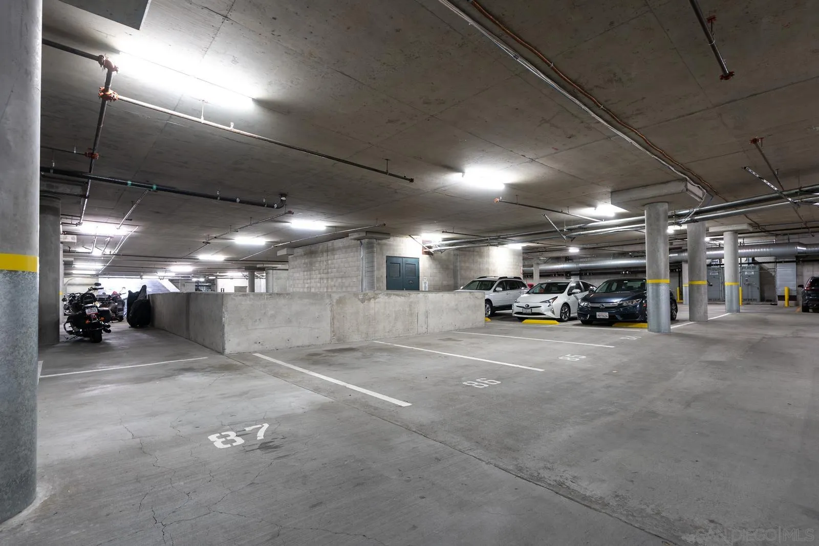 Photo #13: 260010780 Listing: Photo #13