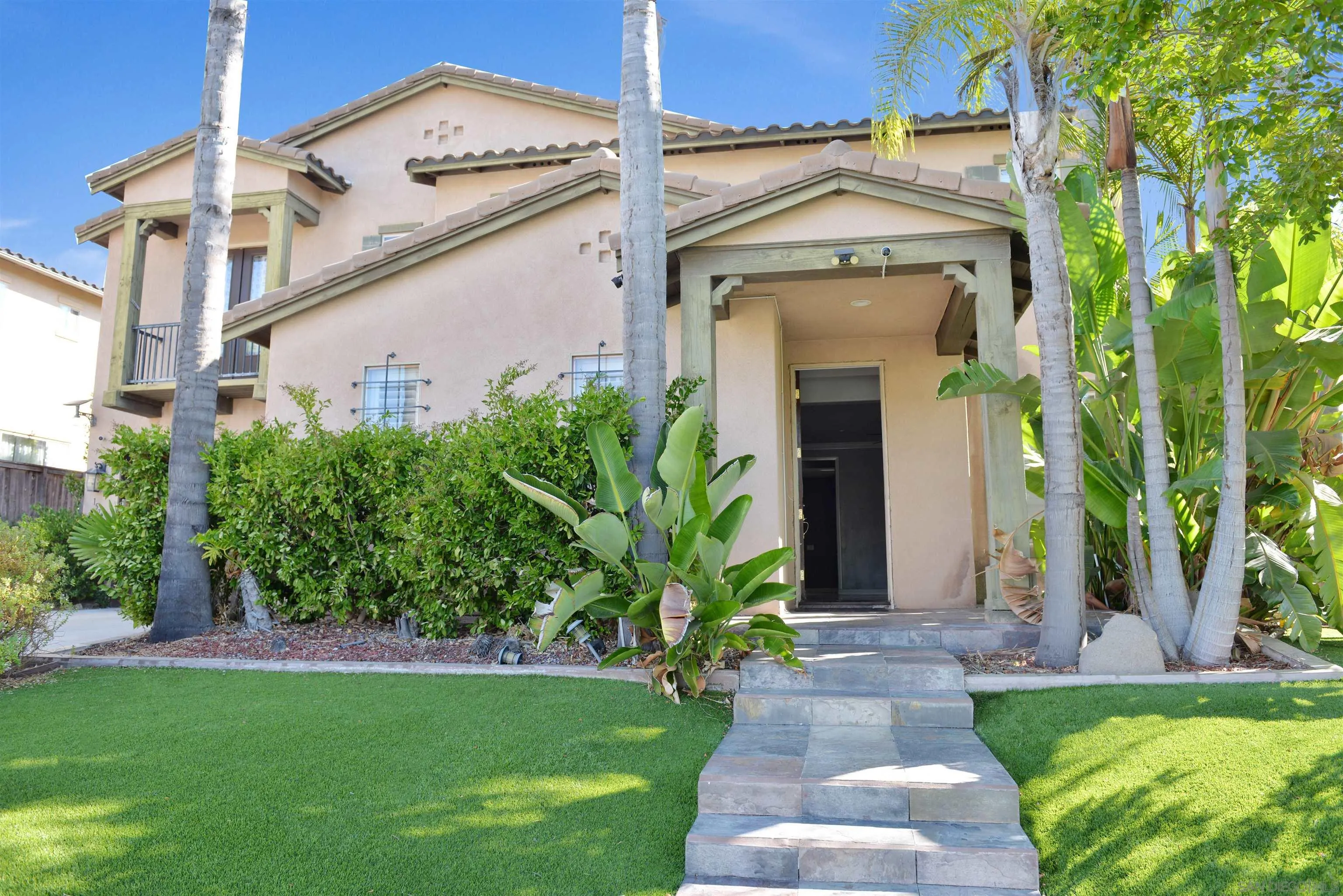 https://cdn.realtyfeed.com/cdn/127/260010787/1ec85619025b7dadc0705a17d2d31371.webp