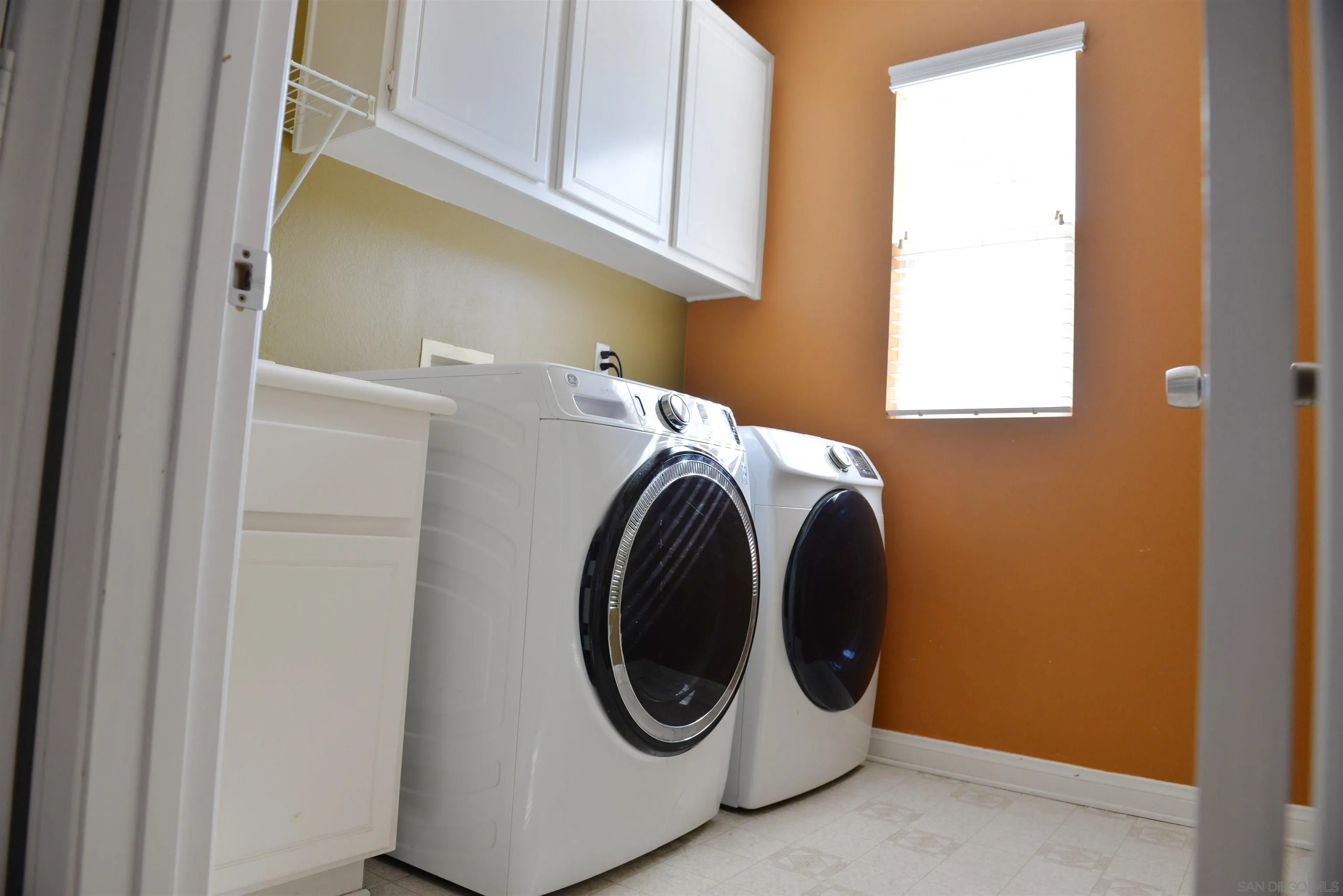 https://cdn.realtyfeed.com/cdn/127/260010787/883a0c4553795e7c1ca548b72c946e2d.webp