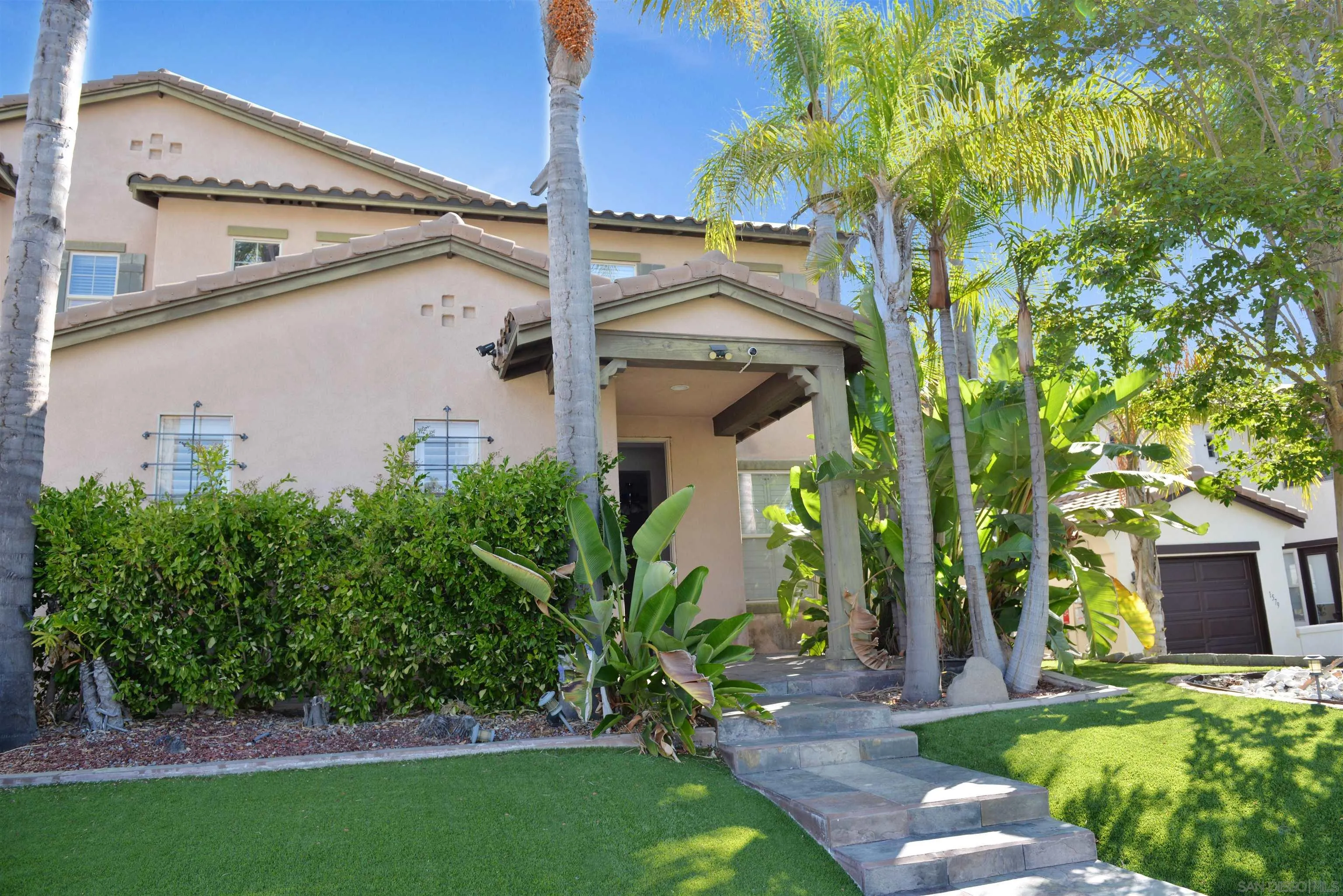 https://cdn.realtyfeed.com/cdn/127/260010787/cbfea3042e77315bb578b9b1f1339659.webp