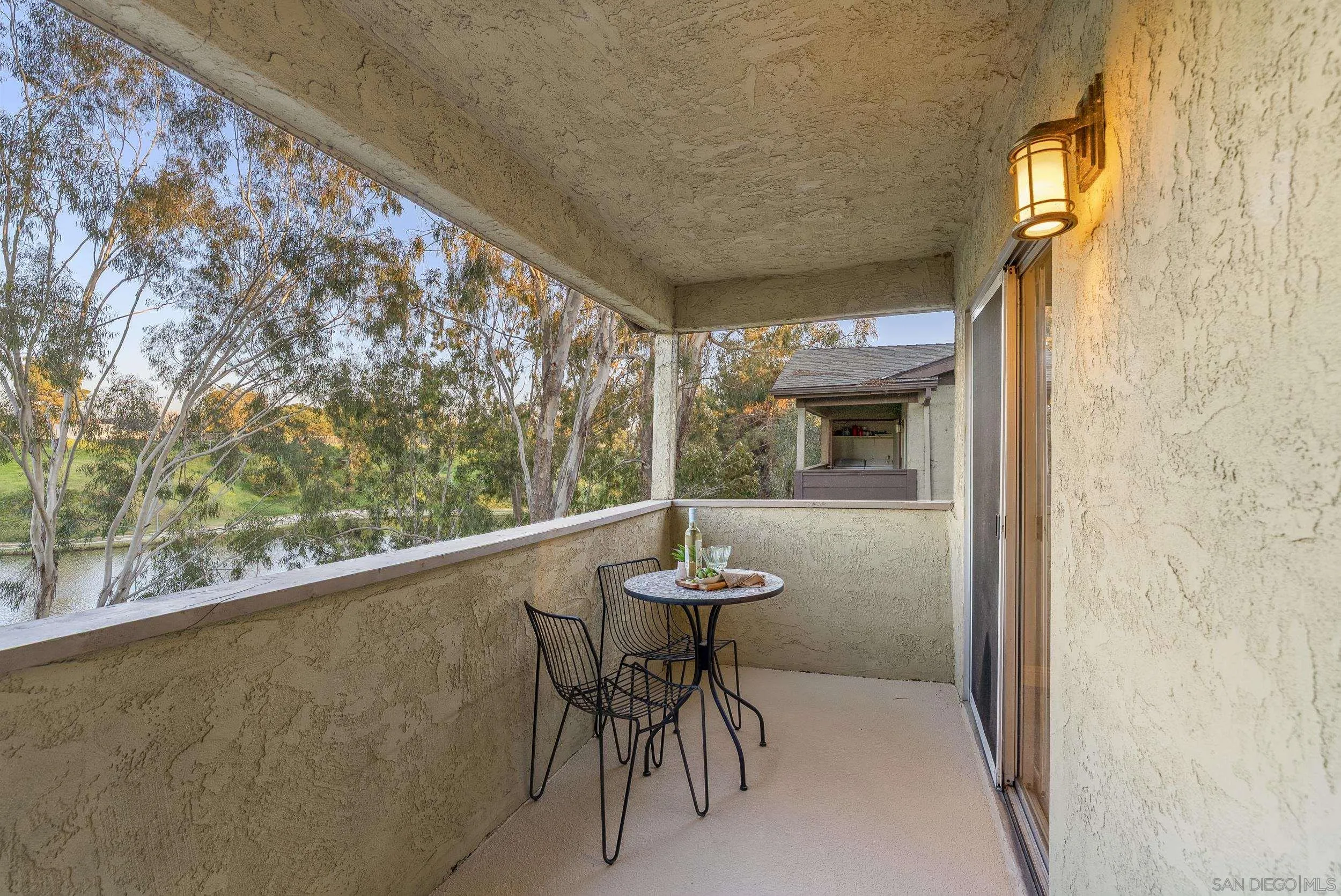 522 Calle Montecito UNIT 114, Oceanside, CA, 92057
