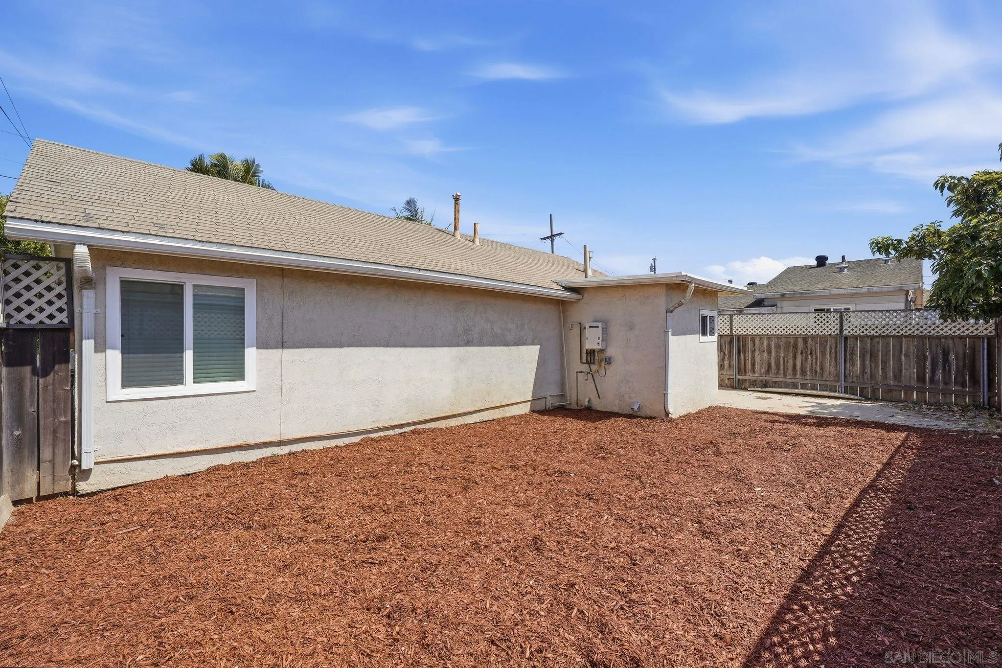 https://cdn.realtyfeed.com/cdn/127/260010791/374da94598d99cdd5ef1d085d403758a.webp