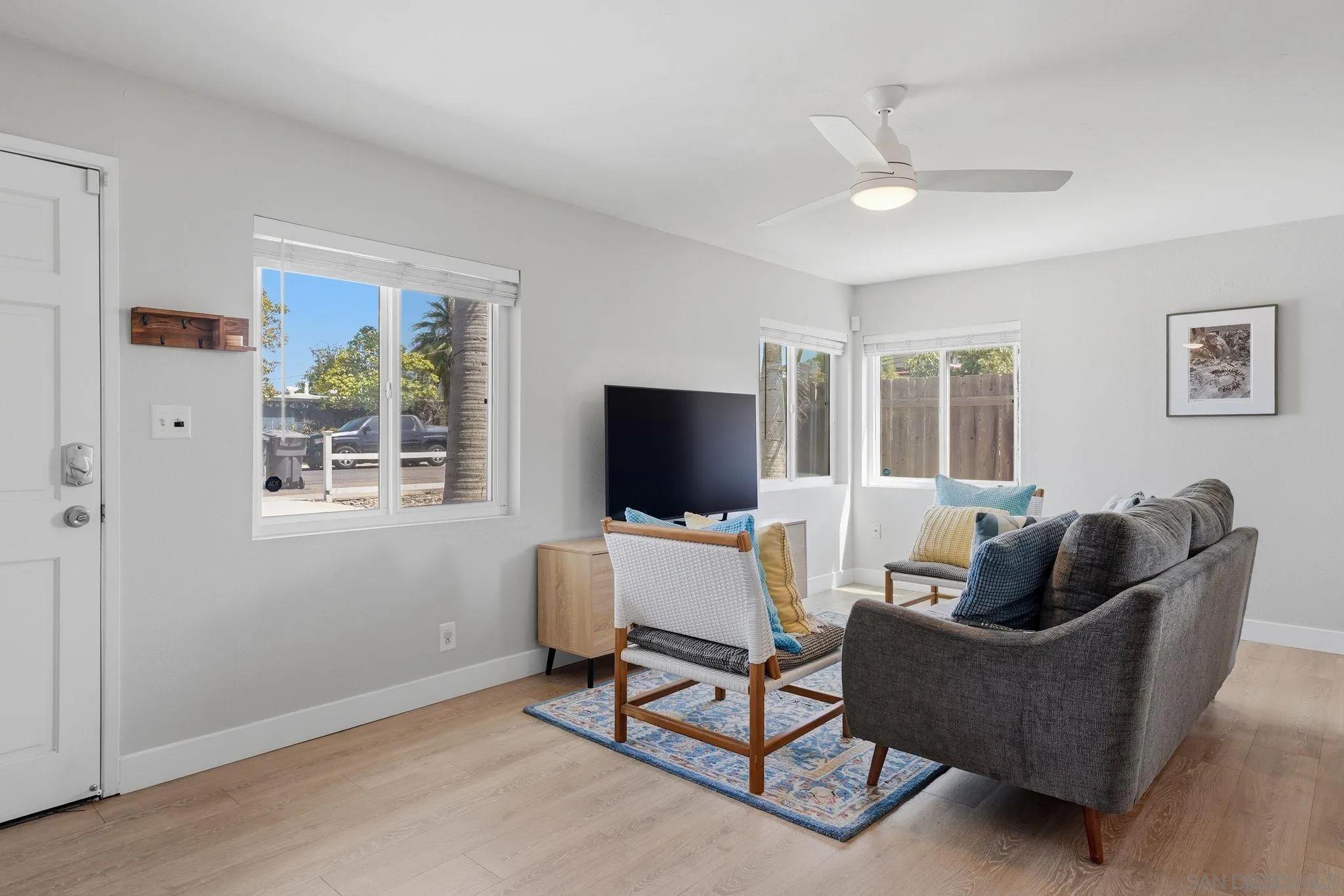 https://cdn.realtyfeed.com/cdn/127/260010791/56f8c53a64d499aad78a1eb52a954a10.webp