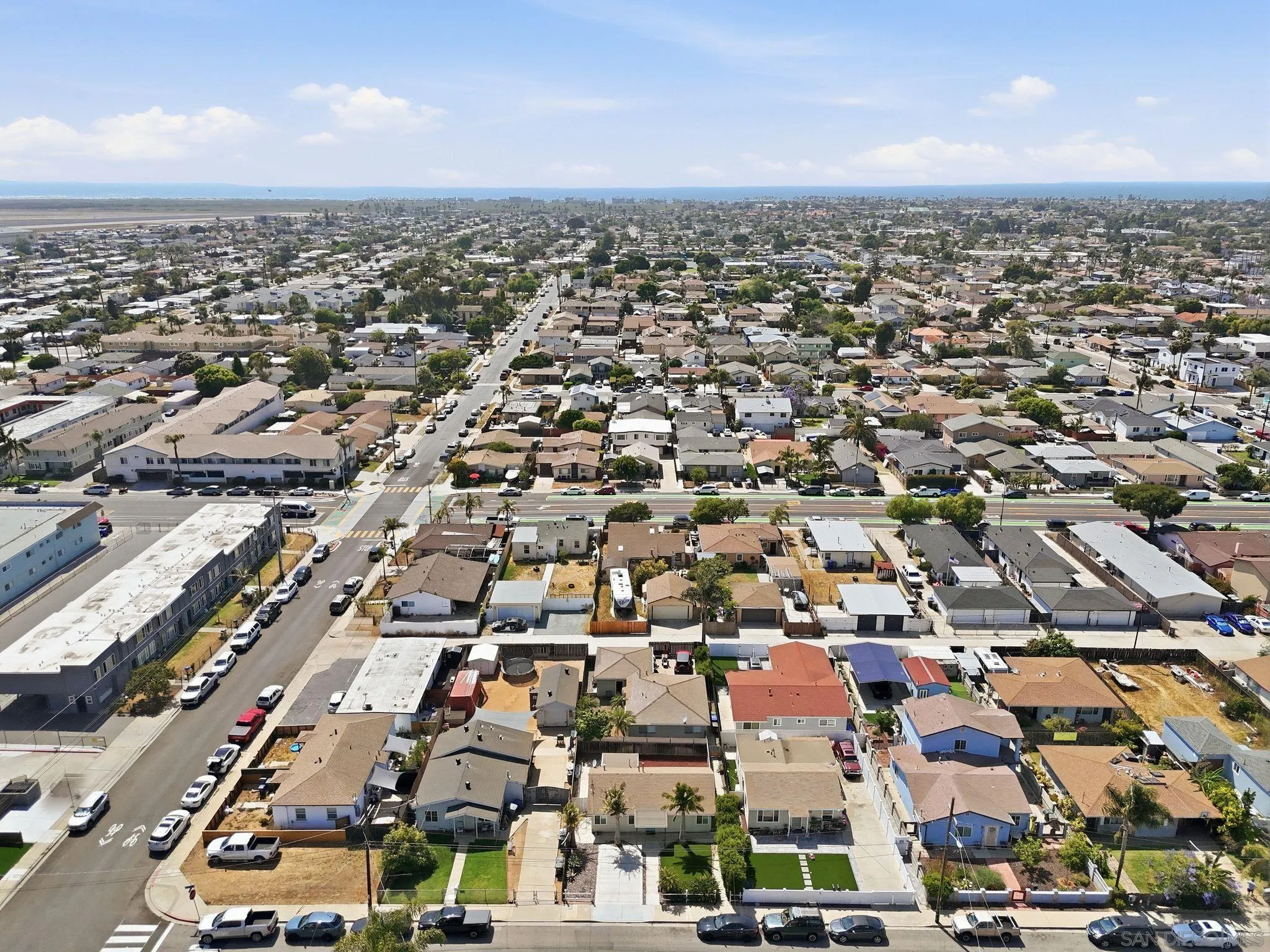 https://cdn.realtyfeed.com/cdn/127/260010791/b71fd848f708fb79d5e8fe90639cdd8e.webp