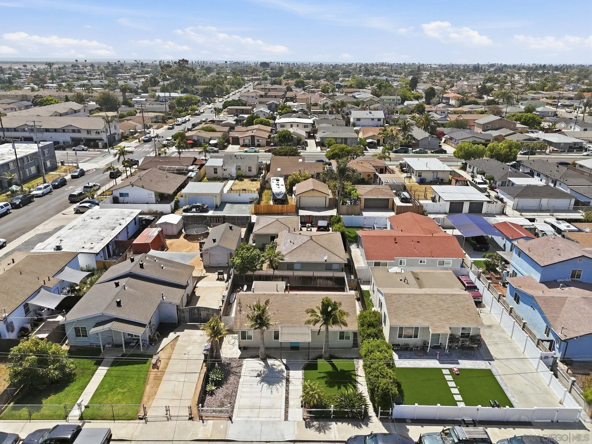 https://cdn.realtyfeed.com/cdn/127/260010791/c2f095fc53ebdeff00f796954e3f8fff.webp