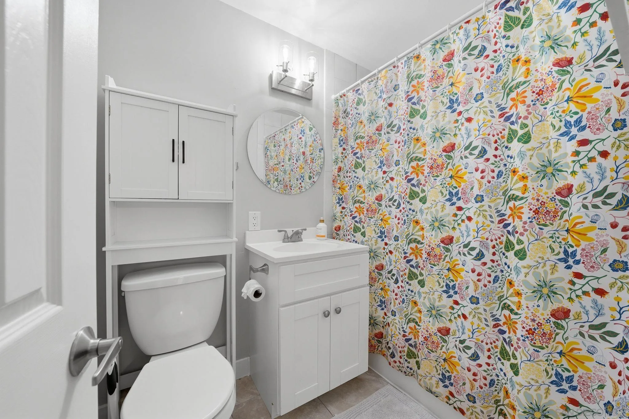 https://cdn.realtyfeed.com/cdn/127/260010791/f5b86f59b6bbd14c194156d1508d3080.webp