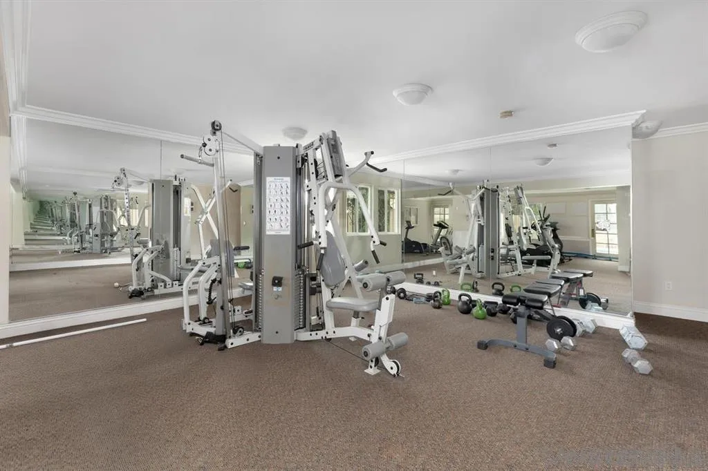 https://cdn.realtyfeed.com/cdn/127/260010794/32dfb42ca9550c1e3db36edaea23b7e8.webp