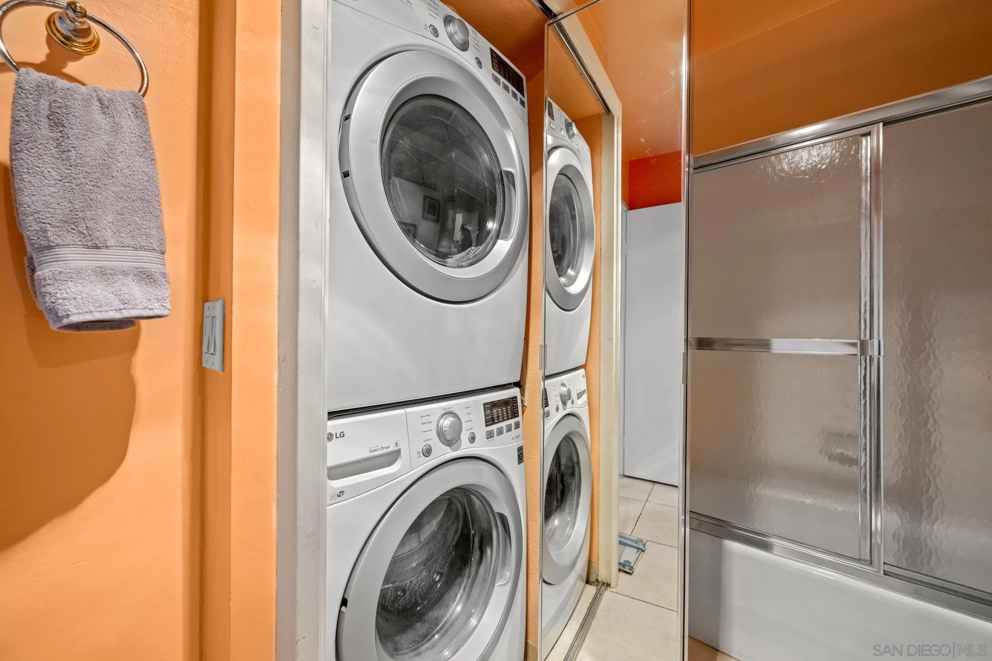 https://cdn.realtyfeed.com/cdn/127/260010797/27df6fec497982b671c017c69b9e28d2.webp