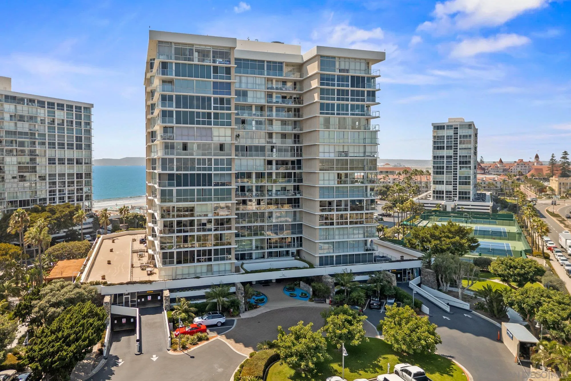 https://cdn.realtyfeed.com/cdn/127/260010797/4cc5834d6867db1b63d0cfe309a1f9d4.webp