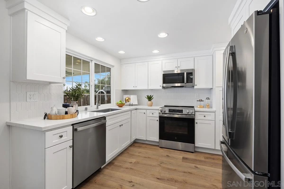 https://cdn.realtyfeed.com/cdn/127/260010798/83f338702c8f76954e1c9a5fedd0c71e.webp
