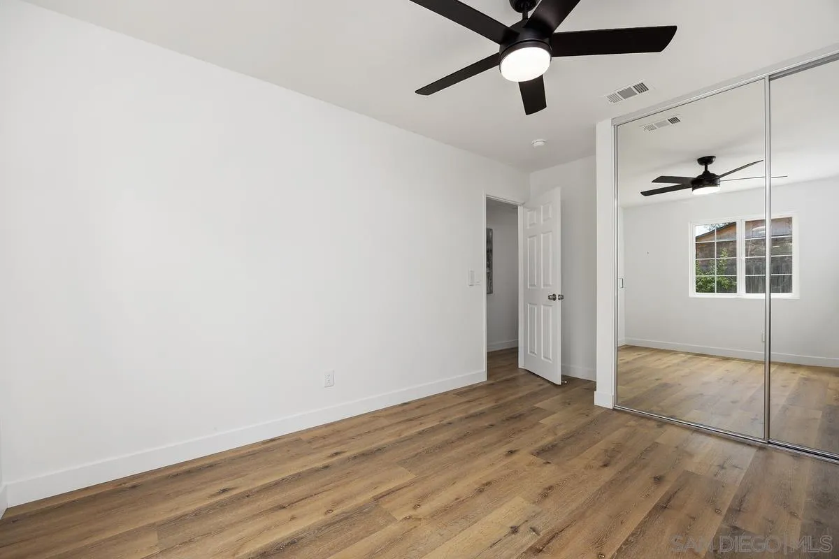 https://cdn.realtyfeed.com/cdn/127/260010798/dc43fa79760d8d4f9369e47762b6d555.webp