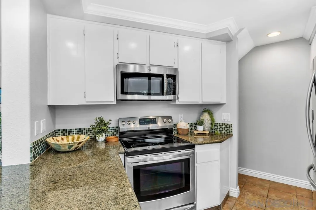 https://cdn.realtyfeed.com/cdn/127/260010806/e40bb87cdb629bd6ebb5c21128135b2b.webp
