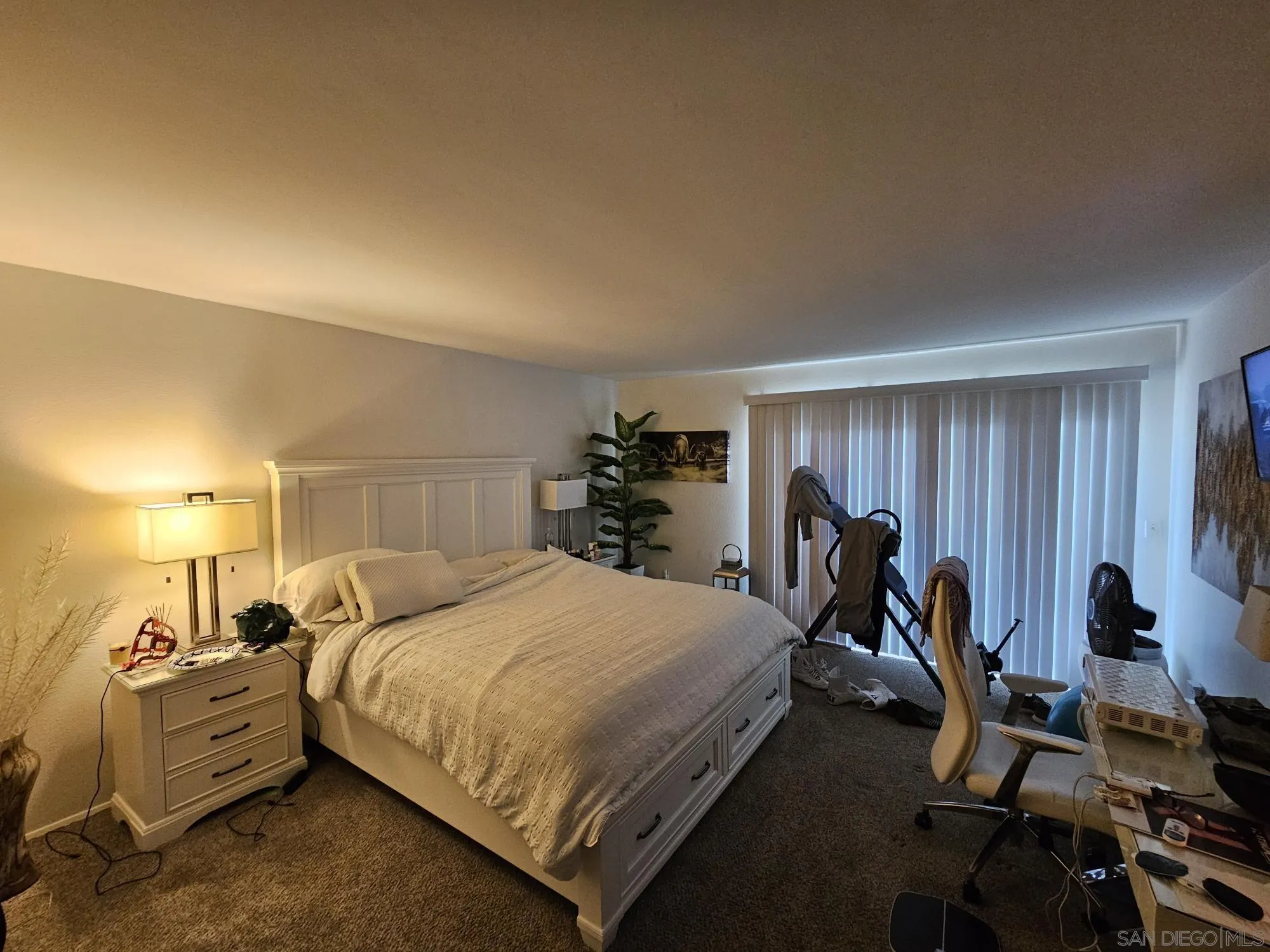 https://cdn.realtyfeed.com/cdn/127/260010807/055a63c2807efaa8ef2508cbfe40fdc7.webp