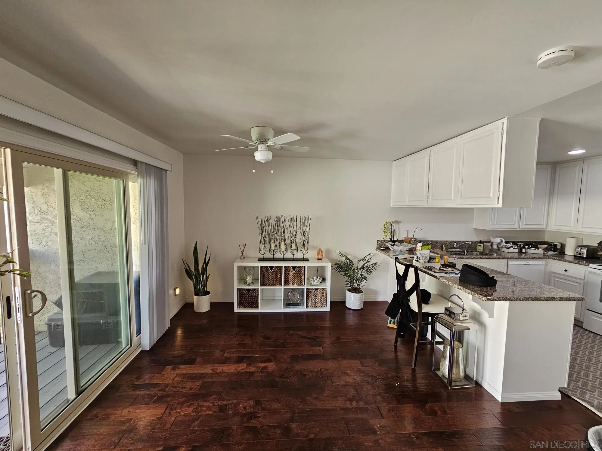 https://cdn.realtyfeed.com/cdn/127/260010807/6af5a6d2812a2fbdcb984ef431fbec9e.webp