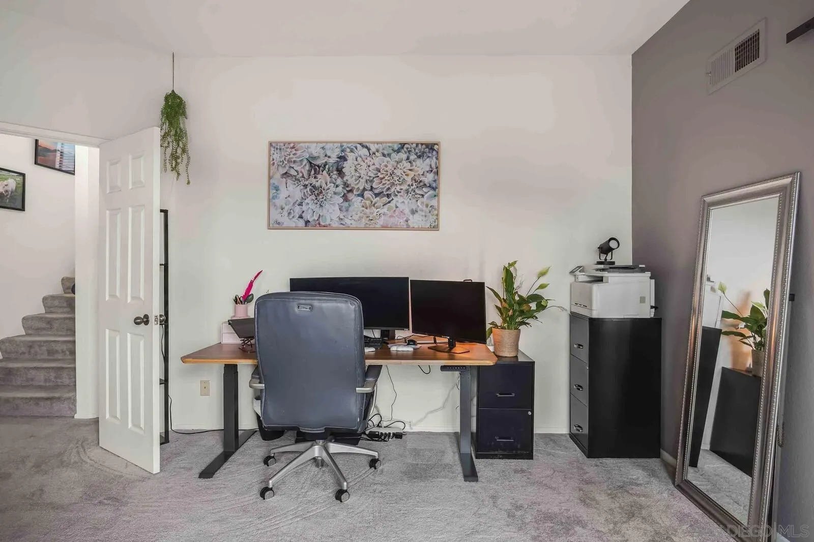https://cdn.realtyfeed.com/cdn/127/260010809/9ced8a2607058fe1f17e6924d7ba7dc6.webp