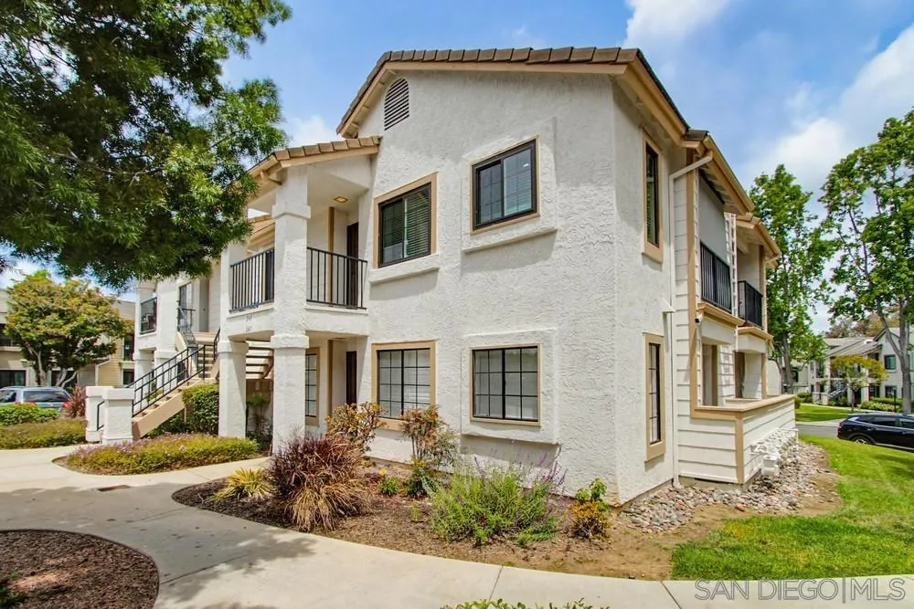 https://cdn.realtyfeed.com/cdn/127/260010810/814b74f5c8c7099048488059e5cf9ed8.webp