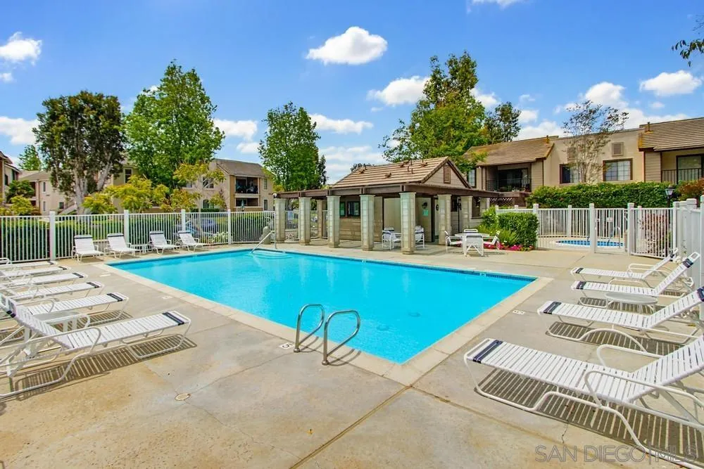 https://cdn.realtyfeed.com/cdn/127/260010810/d2f318deb1a32ad4bf781d8325f56103.webp