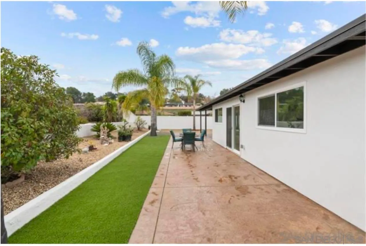 https://cdn.realtyfeed.com/cdn/127/260010813/21bfdf8840cedb83befdb4e4183dd80d.webp