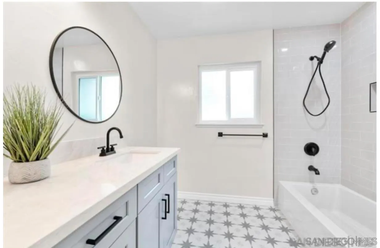 https://cdn.realtyfeed.com/cdn/127/260010813/65232b2b4f691695c819bf9b062a80ca.webp