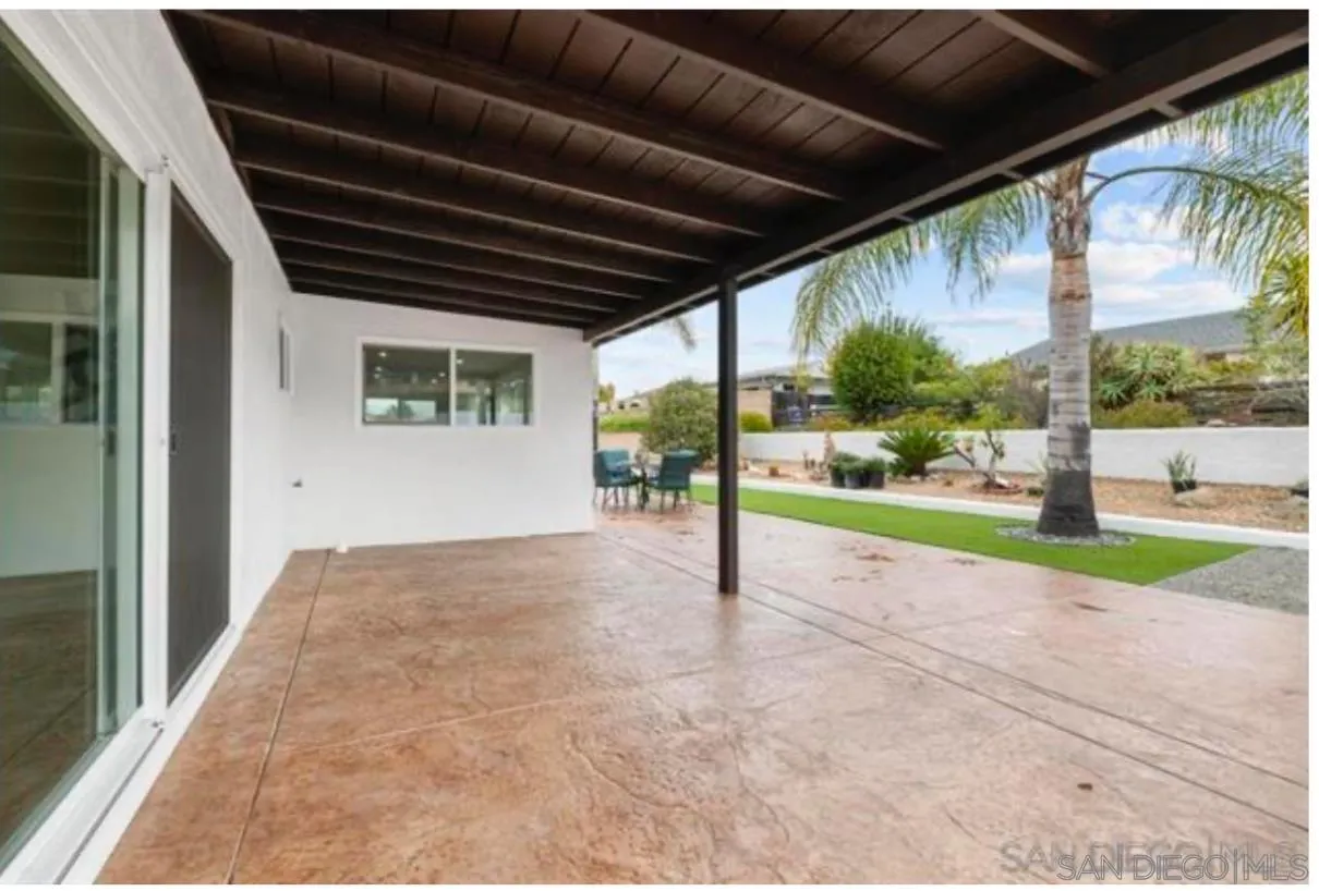 https://cdn.realtyfeed.com/cdn/127/260010813/ace15794483f414f704b91d23f172e06.webp