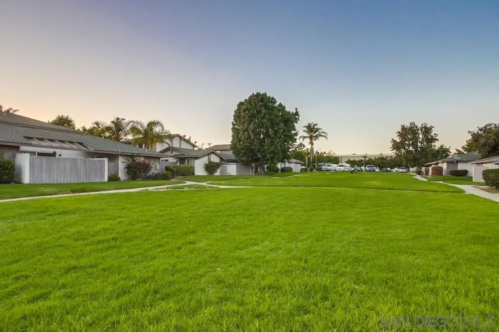 Photo #11: 260010819 Listing: Photo #11