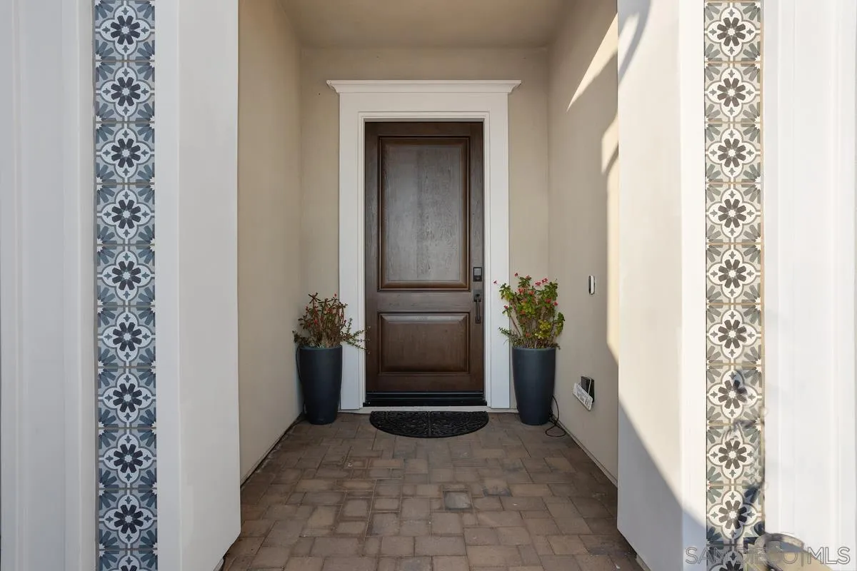 https://cdn.realtyfeed.com/cdn/127/260010828/1147e314763548b339a481bc9c29f5bb.webp