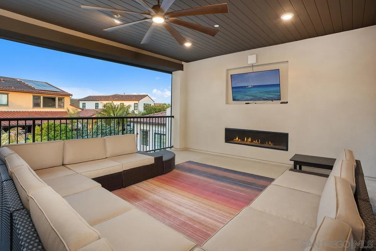 https://cdn.realtyfeed.com/cdn/127/260010828/1a363e35e214a7b2c8bde1344ddf6615.webp