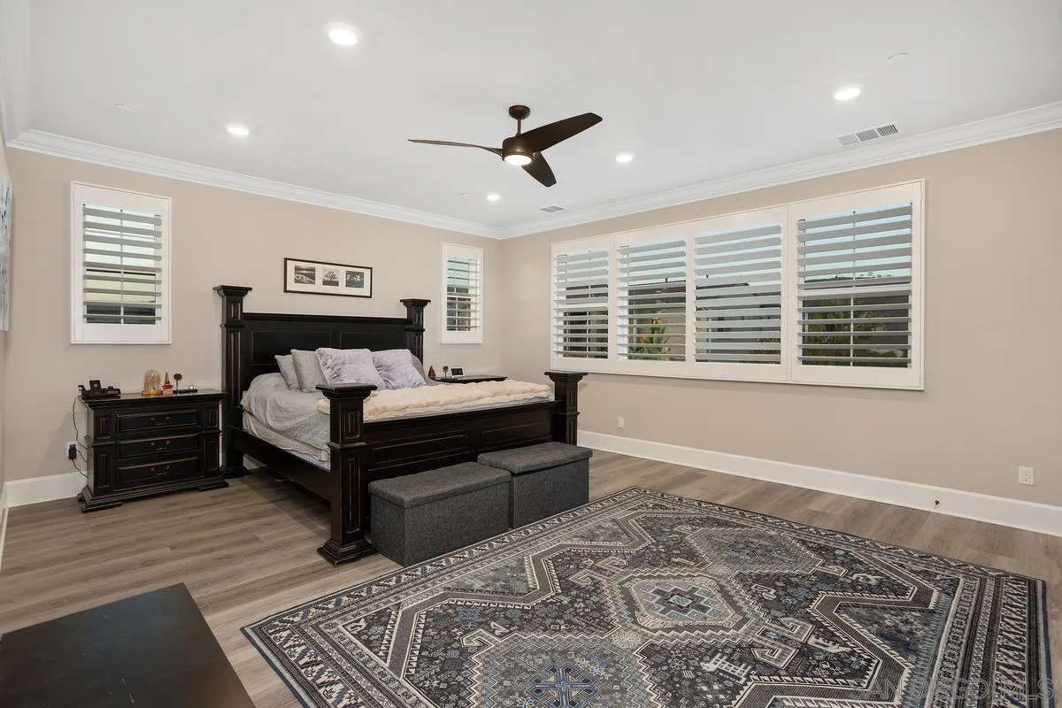 https://cdn.realtyfeed.com/cdn/127/260010828/abc8e9fb265a9c491de6049202ea2d25.webp