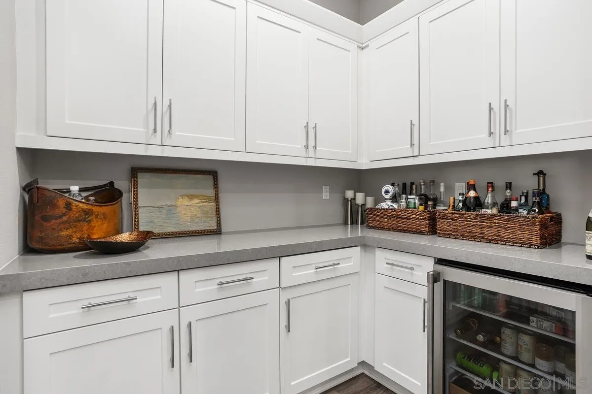 https://cdn.realtyfeed.com/cdn/127/260010828/e2f9771ceeeadc51871e673a09c8e58c.webp