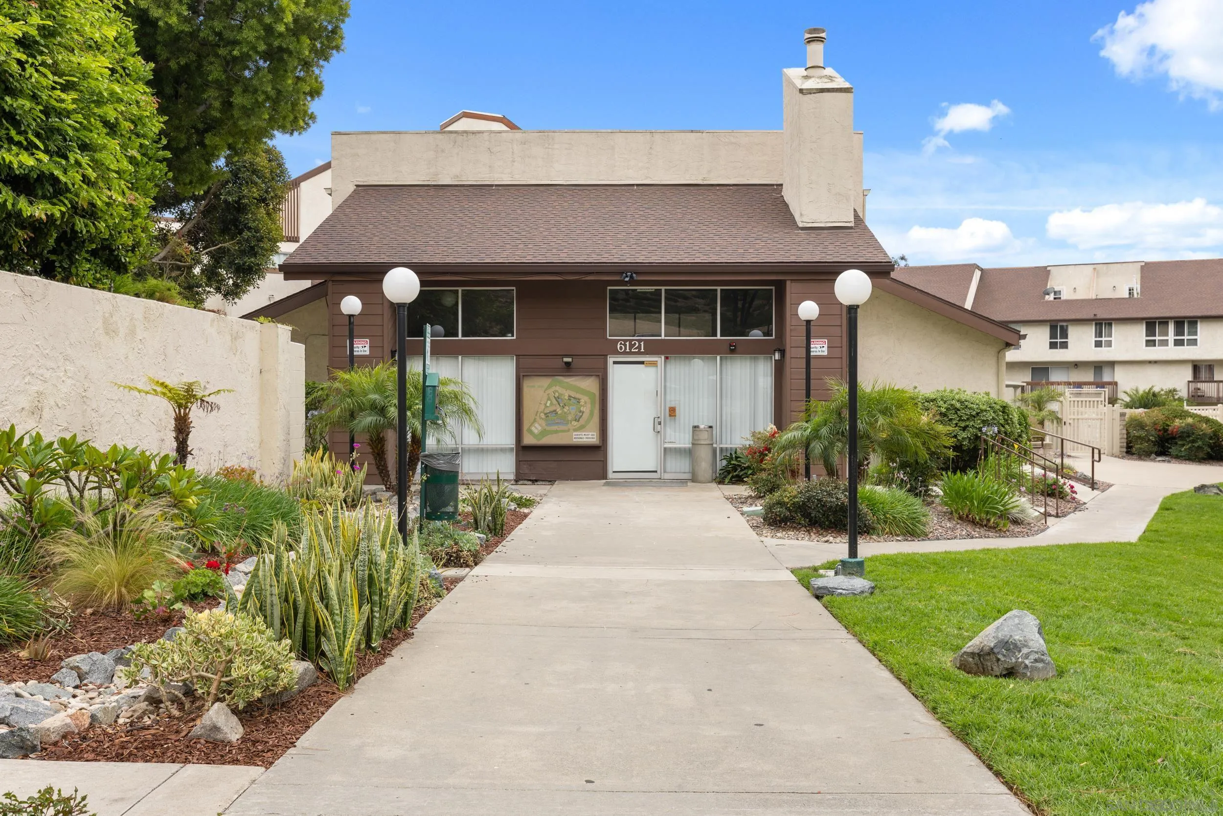 https://cdn.realtyfeed.com/cdn/127/260010829/a43f258a4289d919d35fe1e0f55dc8e0.webp