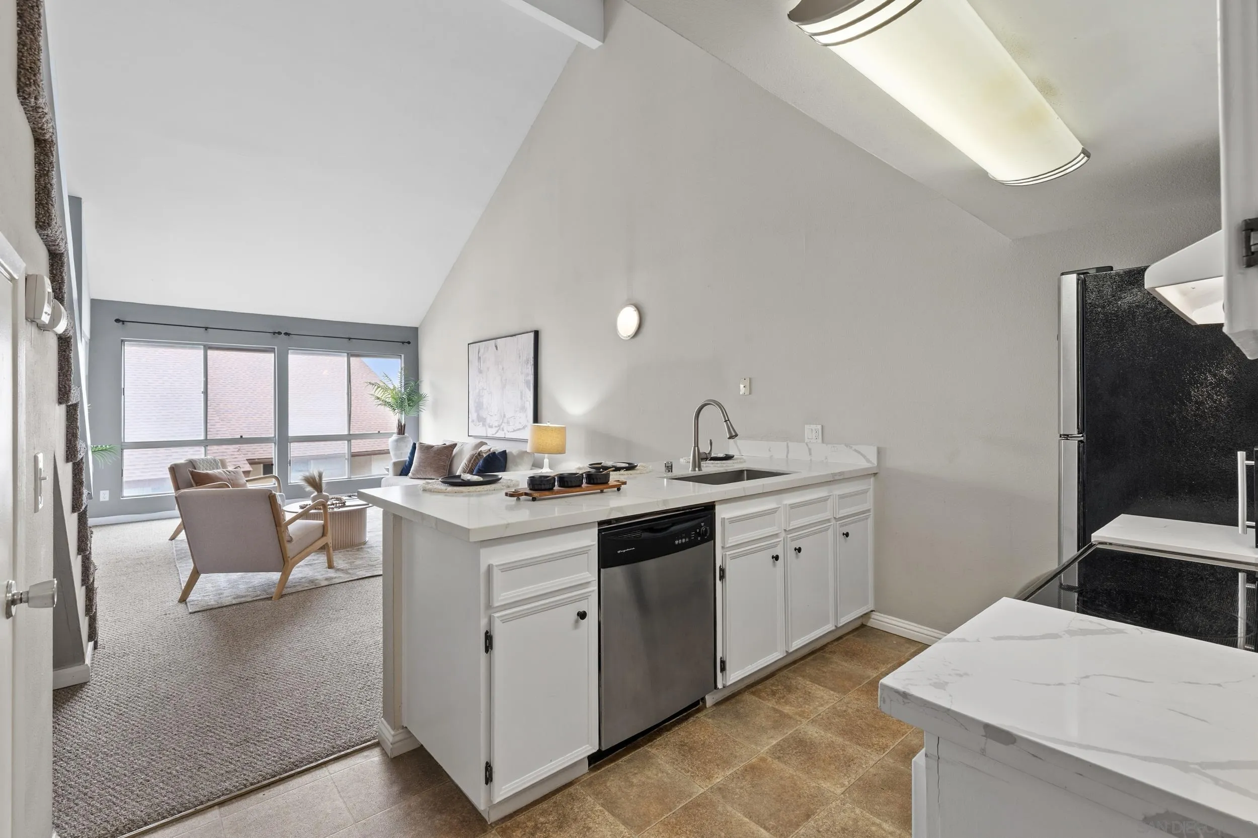 https://cdn.realtyfeed.com/cdn/127/260010829/e97b8355a0fa8c17d8a2c0c0425a3554.webp