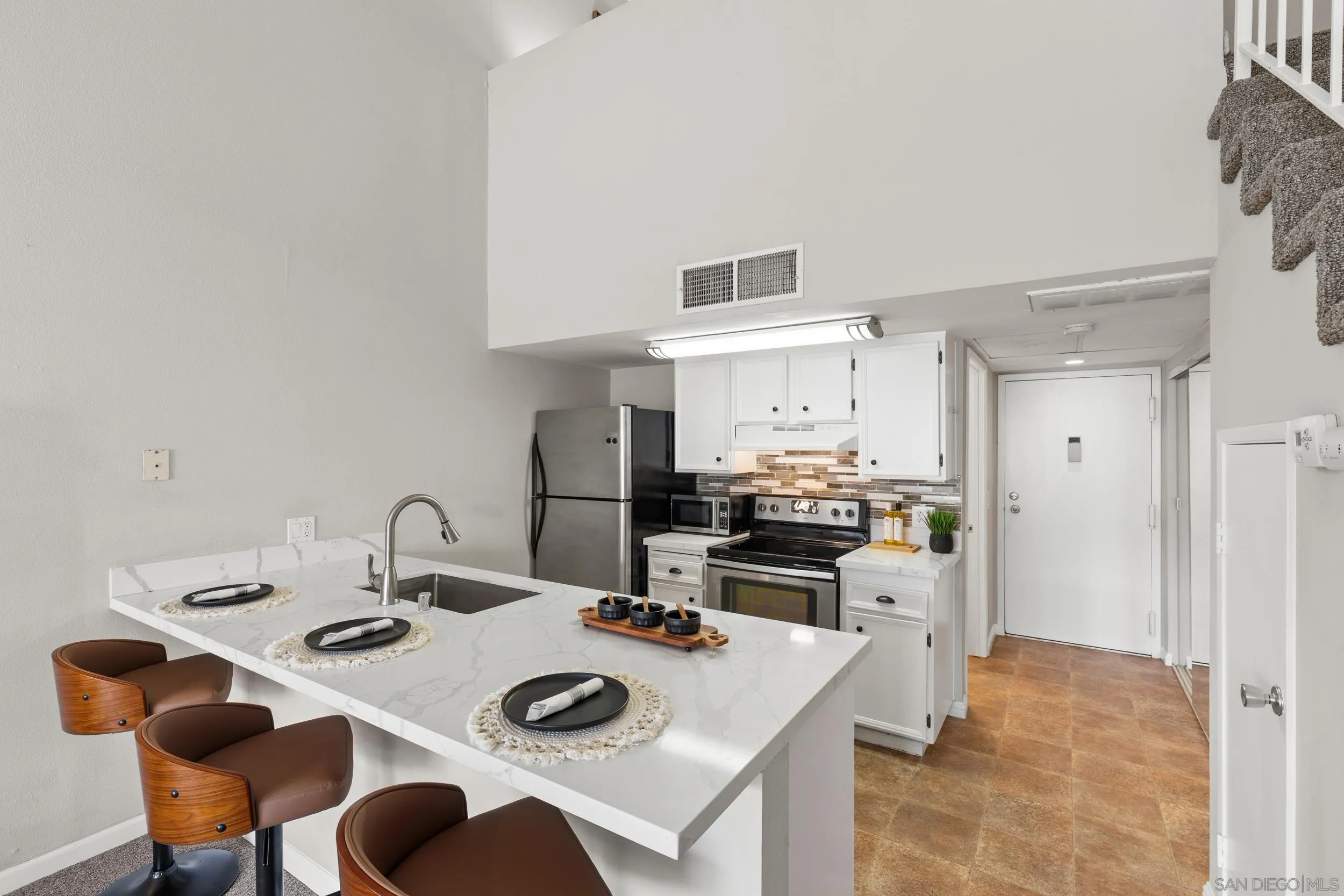 https://cdn.realtyfeed.com/cdn/127/260010829/fddabaaa31d03814ec49dbd24ff08102.webp