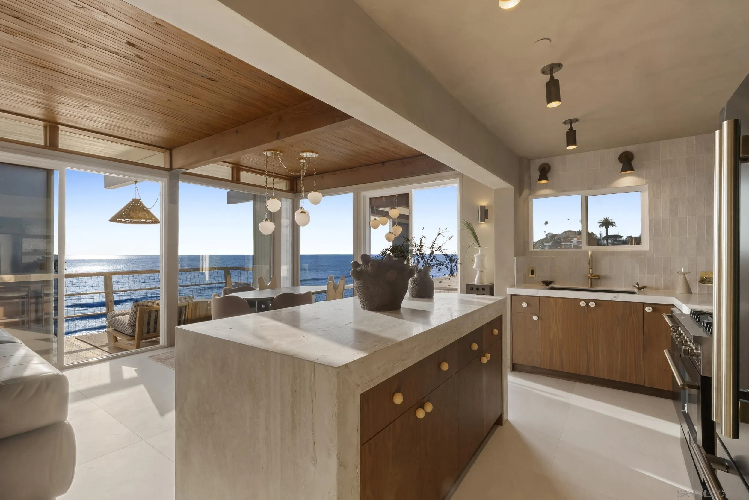 https://cdn.realtyfeed.com/cdn/127/260010833/25f827be128da88f259f217304930b0d.webp