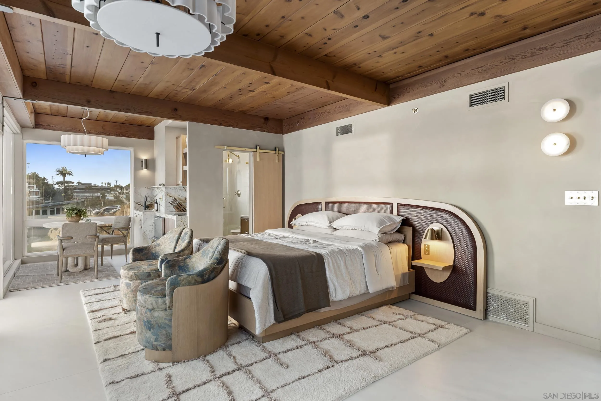 https://cdn.realtyfeed.com/cdn/127/260010833/6b639eb8dd122498dd141c1c209d0128.webp