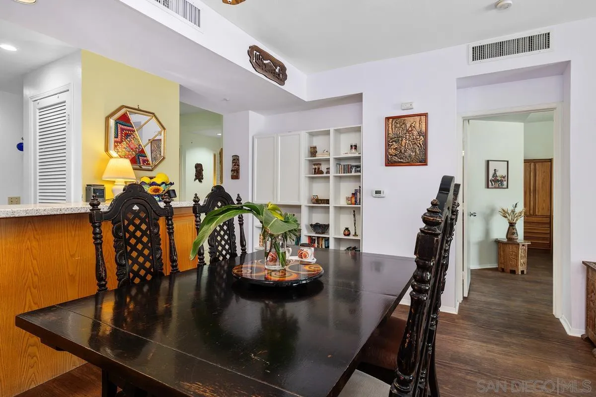 Photo #7: 260010835 Listing: Photo #7
